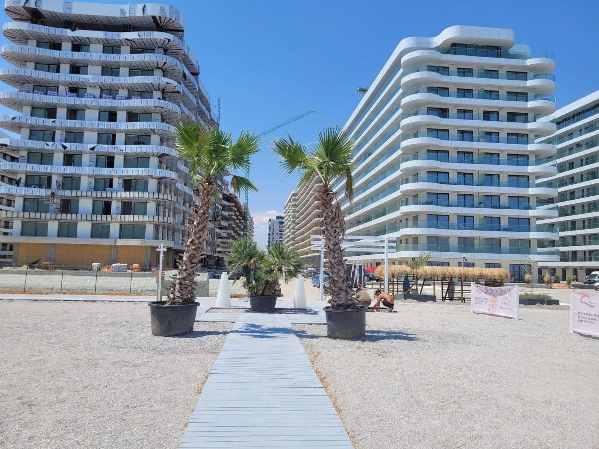 Lakeside Studio Mamaia Central Екстериор снимка