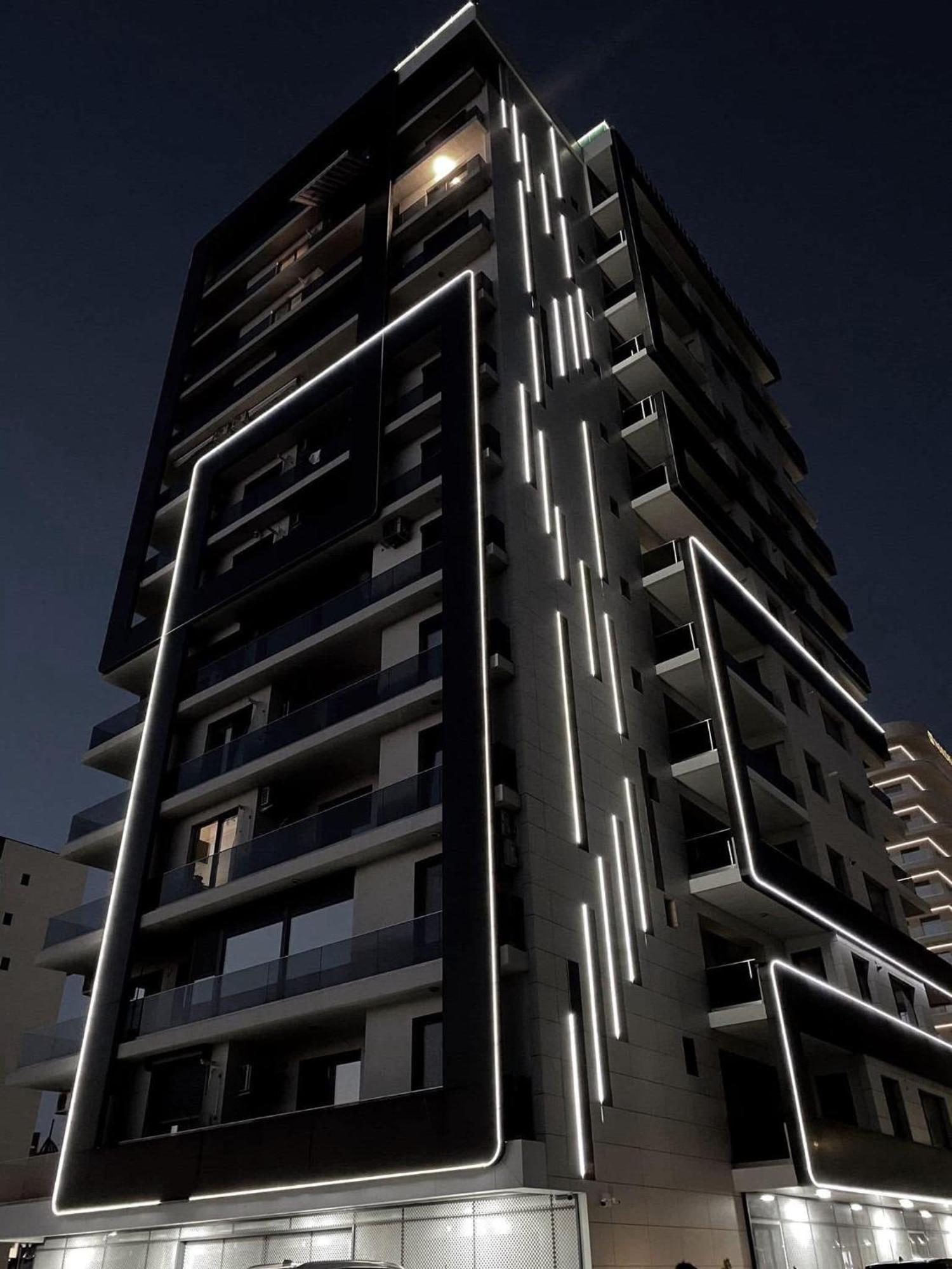 Lakeside Studio Mamaia Central Екстериор снимка