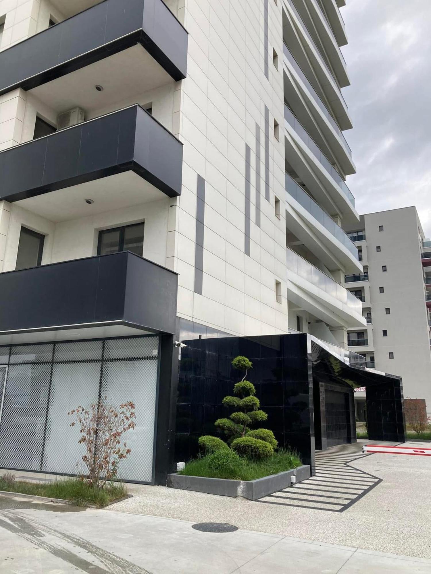 Lakeside Studio Mamaia Central Екстериор снимка